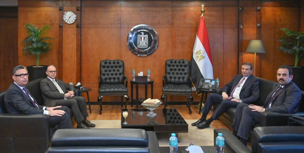 محمد فريد: مشاورات بشأن البدء بميكنة وتنظيم تداول سلع السكر والبليت والقطن عبر البورصة السلعية