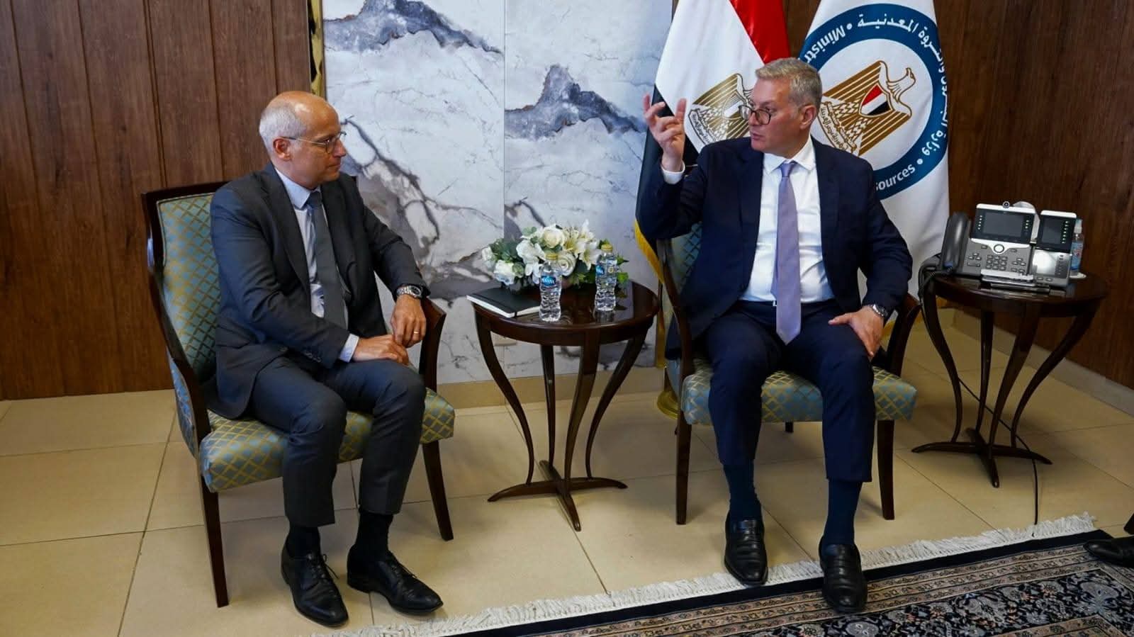 توتال إنرجيز الفرنسية تبدي اهتمامًا بالبحث عن الغاز بمنخفض هيرودوت العميق غرب المتوسط