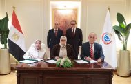 وزيرا الصحة والعمل ورئيس المجلس الصحي المصري يشهدون توقيع بروتوكول تعاون ثلاثي لتقديم خدمات صحية متكاملة