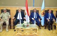 محافظ سوهاج ورئيس الجامعة يستعرض تحديات الامن القومي الماضي والحاضر