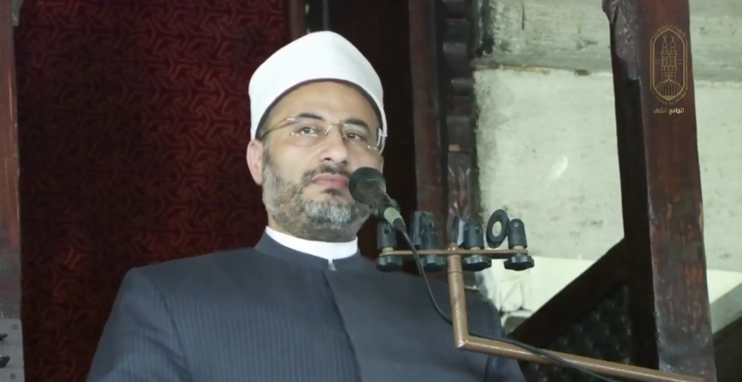 خطيب الجامع الأزهر: الفرقة أخطر ما ابتليت به الأمم عبر تاريخها.. والأمة المتفرقة تعذب في الدنيا قبل الآخرة