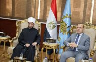 محافظ الغربية يستقبل وزير الأوقاف ويشيد بدولة التلاوة