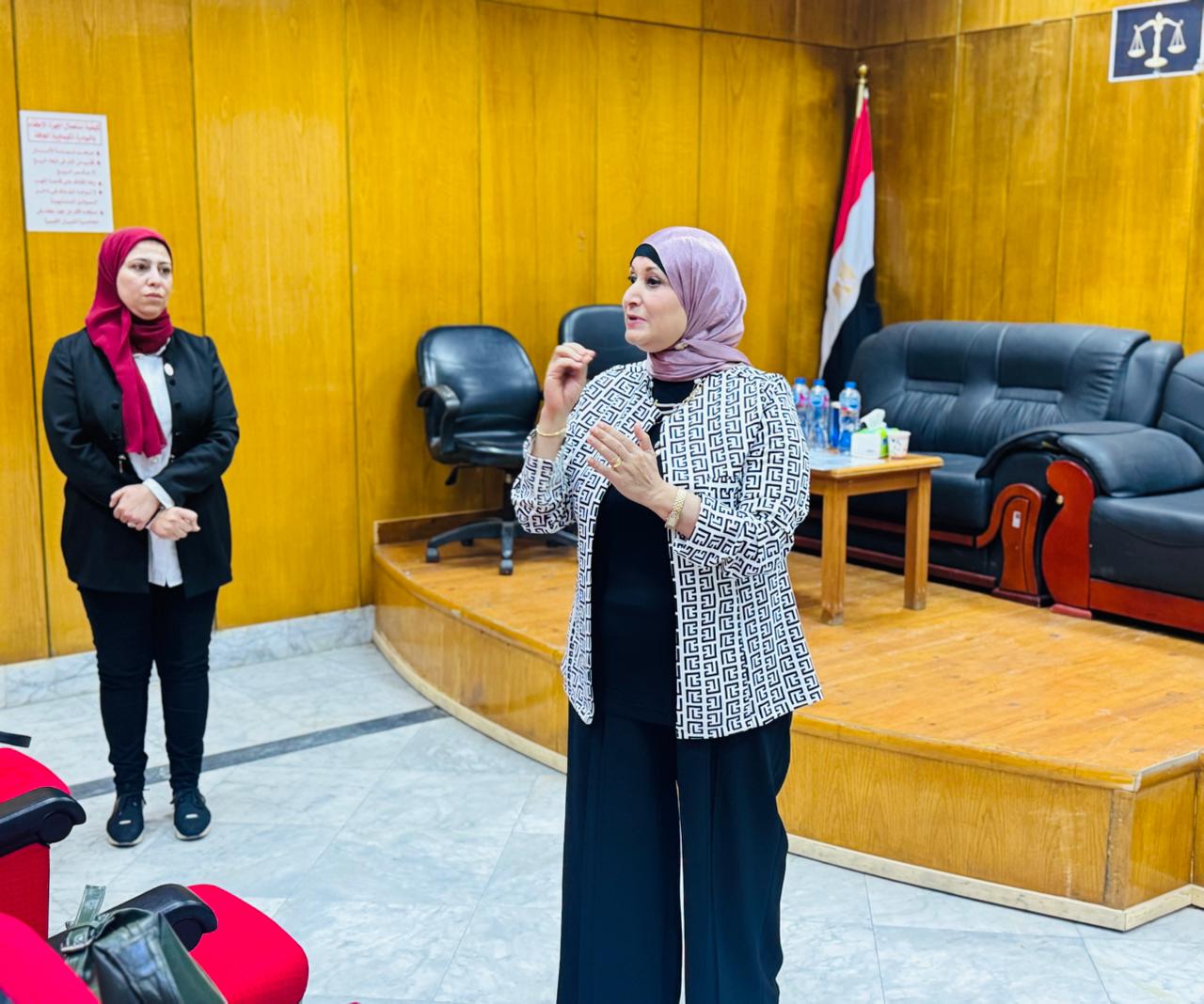 نقيب التمريض تبحث مع قيادات بورسعيد رفع كفاءة الأطقم وتحسين جودة الخدمات