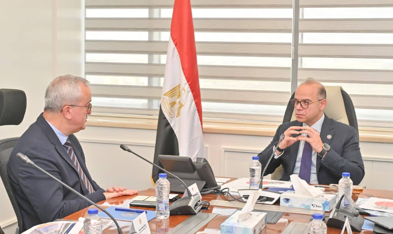 محمد فريد: توطين الصناعات المتقدمة ونقل التكنولوجيا على رأس أولويات الدولة