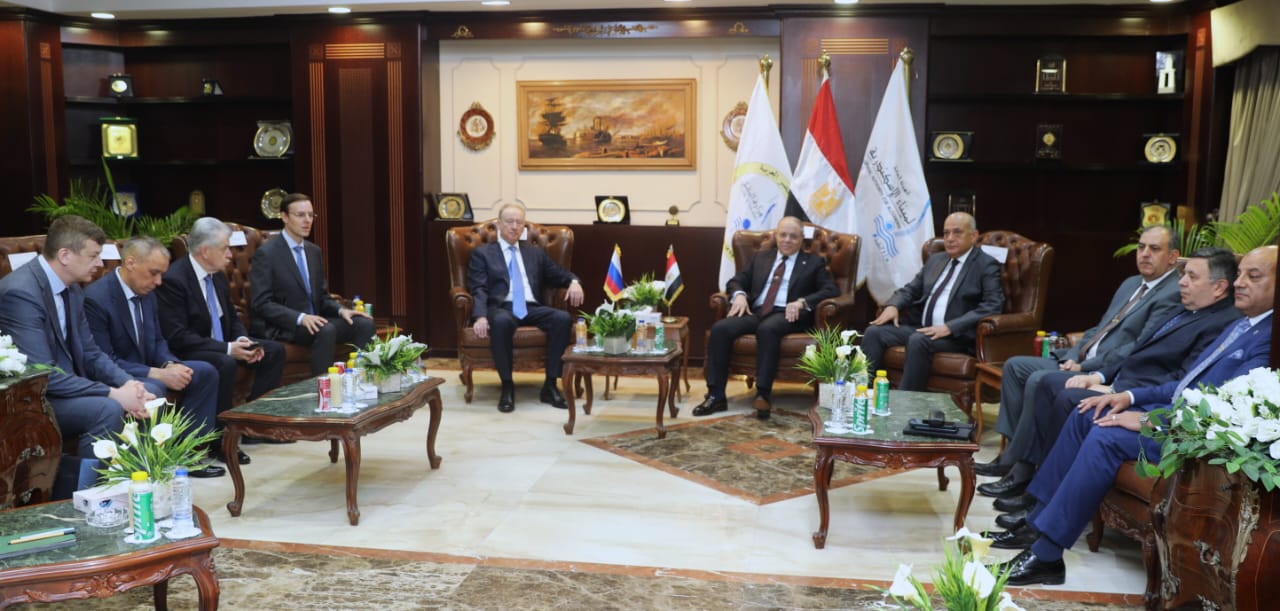 ميناء الإسكندرية يستقبل وفدا حكوميا روسيا رفيع المستوى لبحث تعزيز التعاون في النقل البحري
