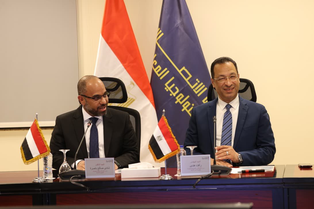وزير الاتصالات يبحث مع نظيره اليمنى تعزيز التعاون المشترك في مجالات التحول الرقمي وبناء القدرات الرقمية