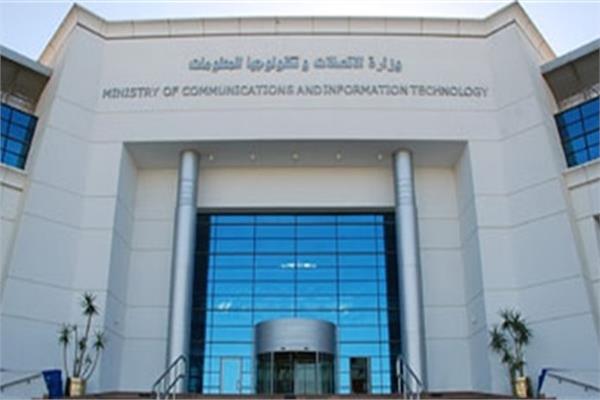 وزارة الاتصالات تشارك في الملتقى الأول للمجتمع الأهلي المصري لتعزيز التحول الرقمي ودعم استدامة القطاع