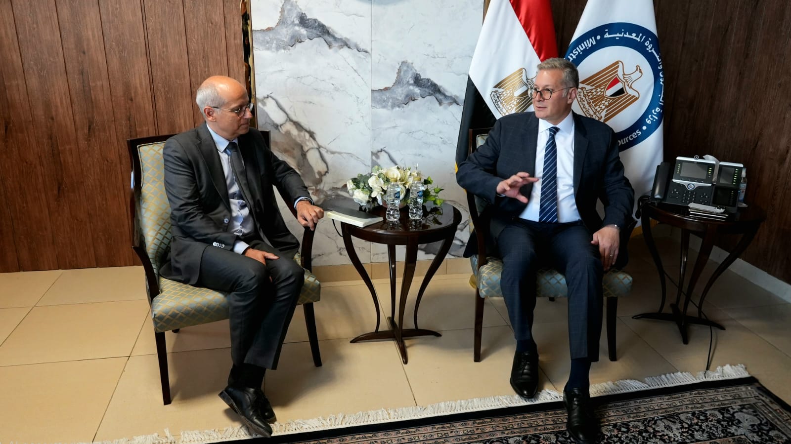 بدوى يبحث مع توتال إنرجيز عودتها للتوسع في استكشاف الغاز بمصر