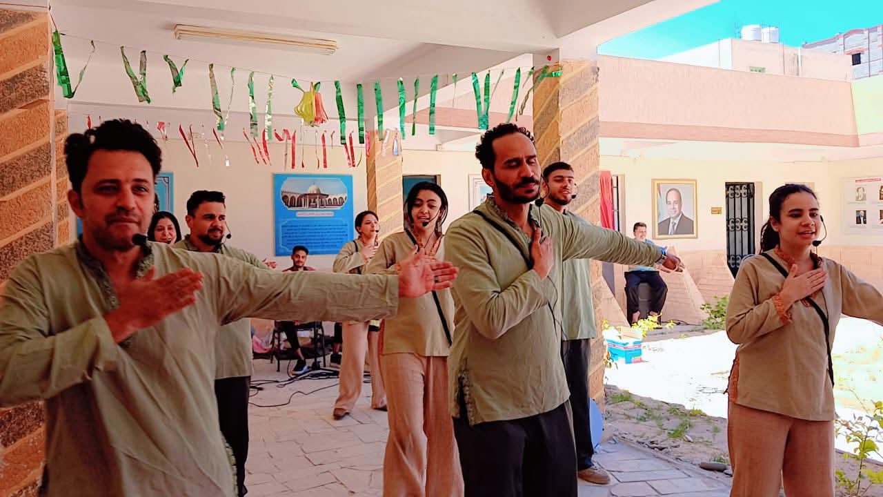 إقبال كبير على عرض 