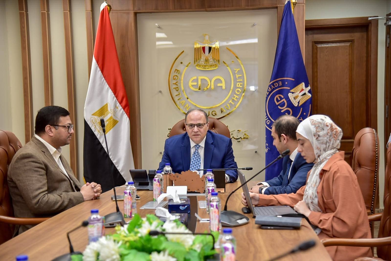 الغمراوي يوقع مذكرة تفاهم مع مدير الجهة التنظيمية الأنجولية لتعزيز التعاون الدوائي