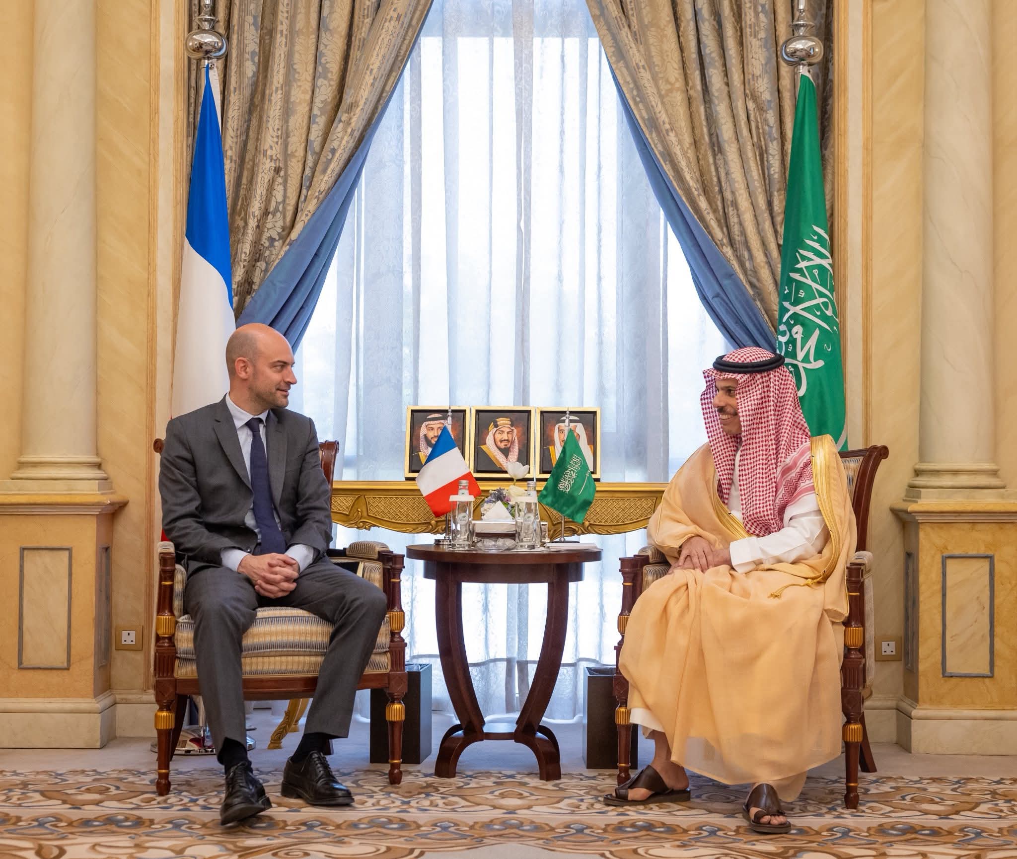 ‏وزير الخارجية السعودي يستقبل وزير أوروبا والشئون الخارجية في فرنسا