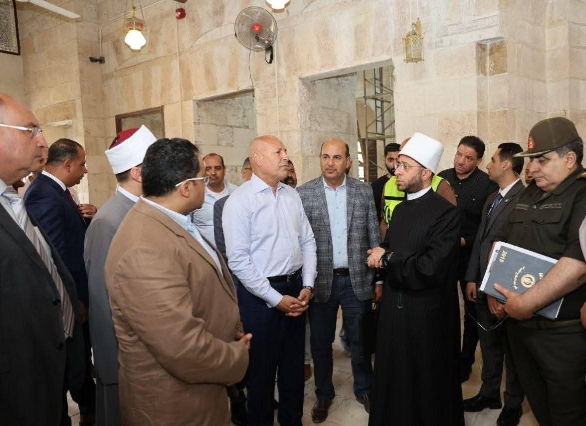 وزير الأوقاف ومحافظ القاهرة يتابعان أعمال الترميم لعددٍ من المساجد والأماكن الأثرية