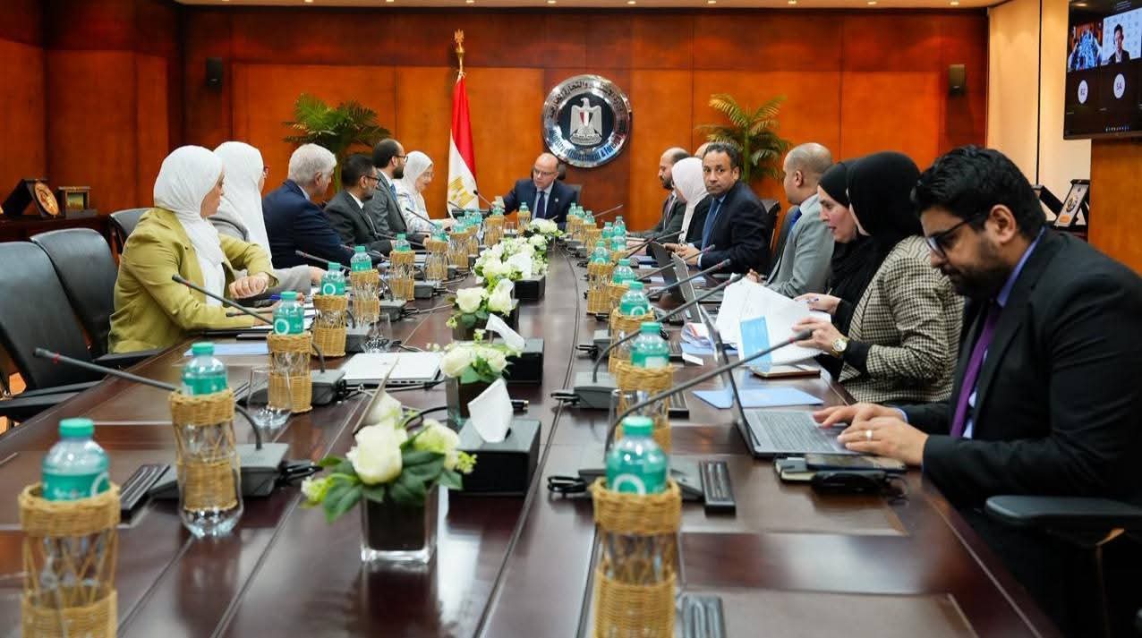 صالح يبحث مع منظمة (يونيدو) سبل تعزيز التنافسية وجذب الاستثمارات