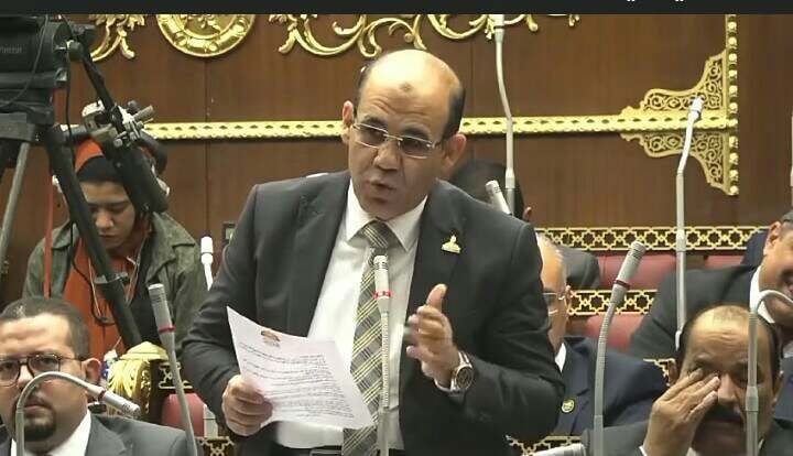 طلب إحاطة لـ النائب أحمد خشانة بشأن التحديات التي تواجه منظومة السكك الحديدية بالسويس