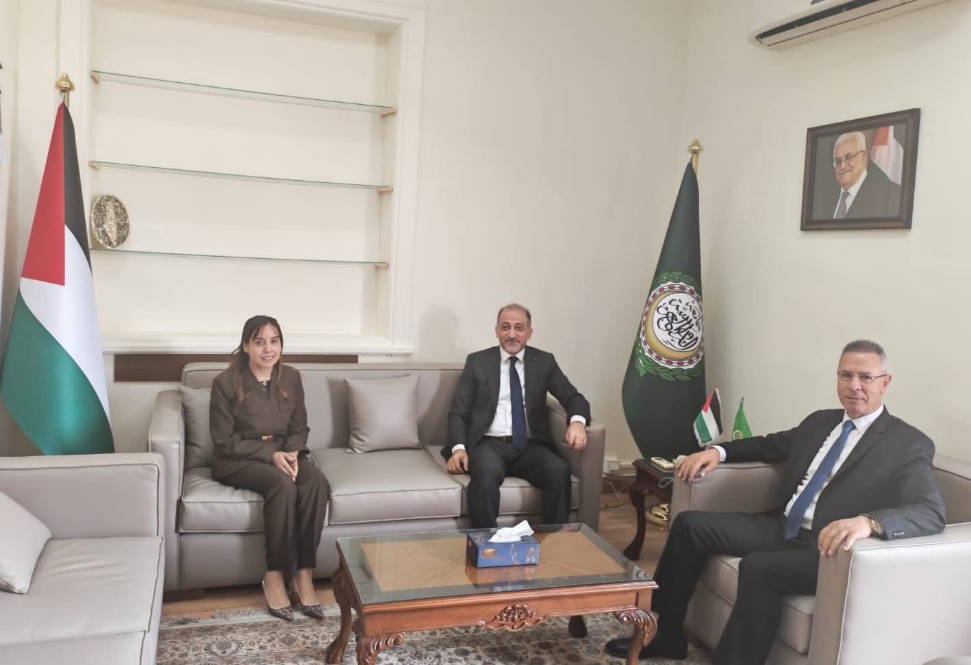 رئيس قطاع فلسطين والأراضي العربية المحتلة يلتقي المندوب الدائم لدولة فلسطين لدى جامعة الدول العربية