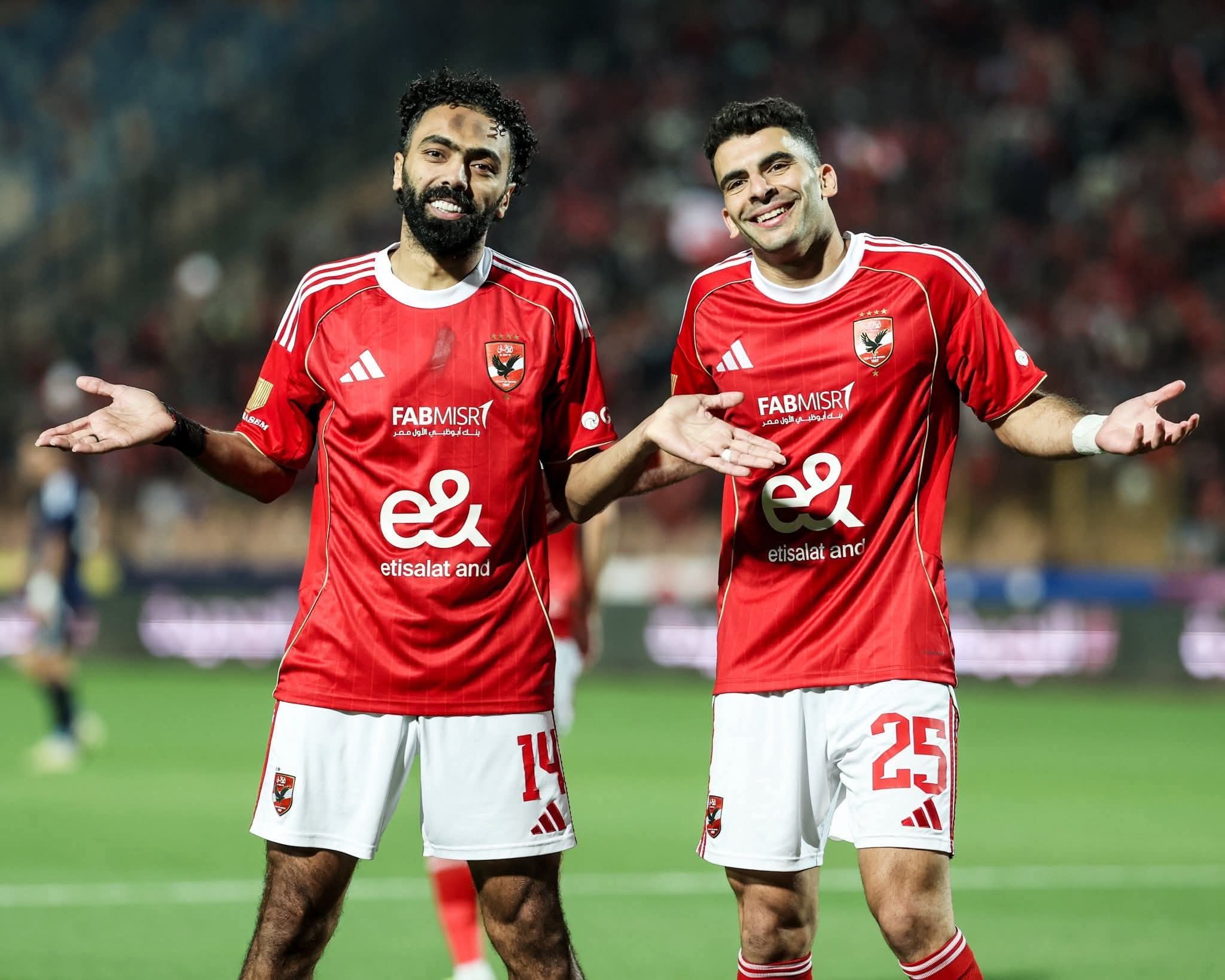 ثلاثية نظيفة تنعش أمل الأهلي الضعيف