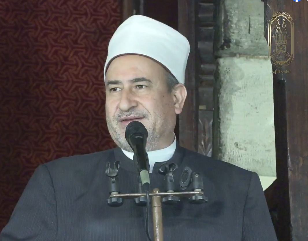 خطيب الجامع الأزهر: يدعو المسلمين إلى تعمير أيام ذي الحجة بالذكر والطاعة
