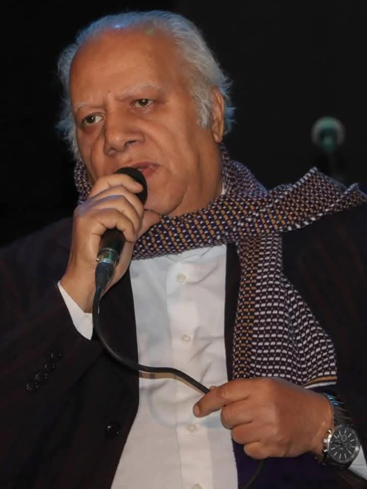 مختار عيسى يكتب..  لا حاجة بنا لكم أيها المستثقفون !