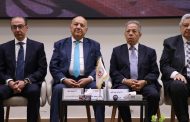 نقيب الأطباء : التوسع العشوائي بكليات الطب خطر.. ولابد من توفير تأمين صحي لأطباء الامتياز