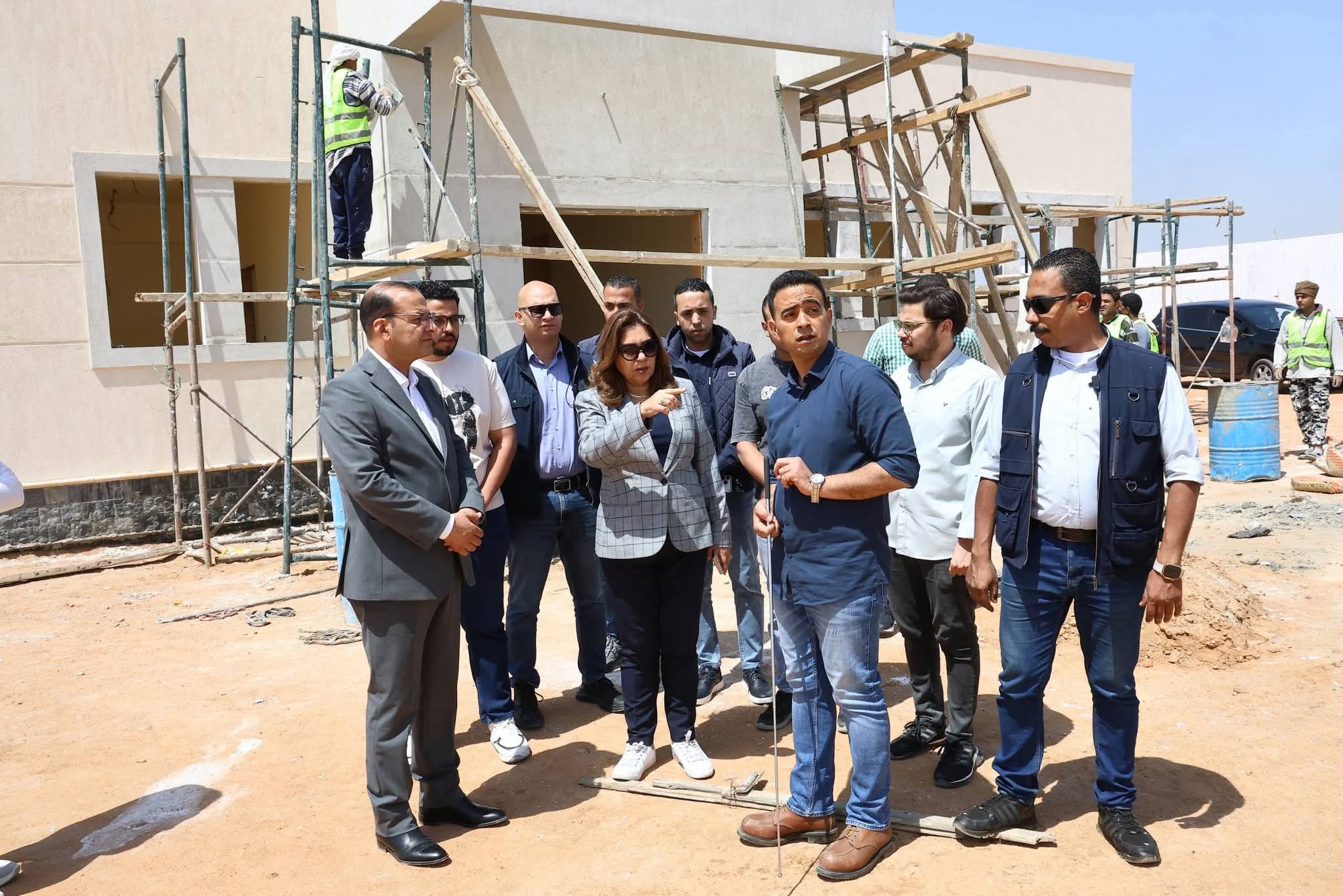 عوض تتفقد مشروع وحدة احتجاز المضبوطات ومركبات التكهين بالخانكة في القليوبية