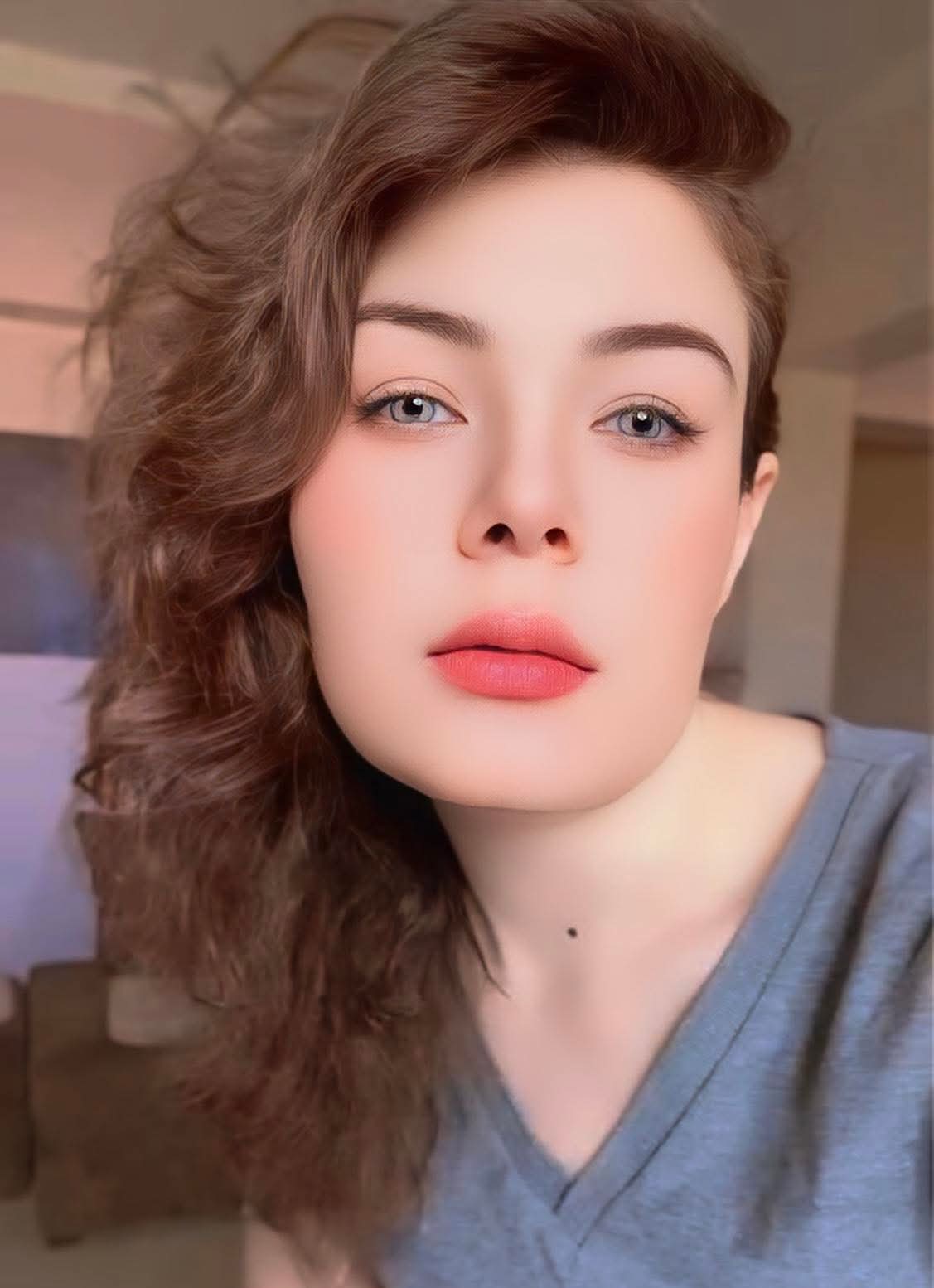 منى العساسى تكتب.. تسيل الصور من عينيّ