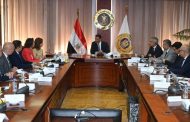 وزير الصناعة يبحث مع شركات غوروك التركية إقامة مشروع صناعي للمنتجات الزجاجية