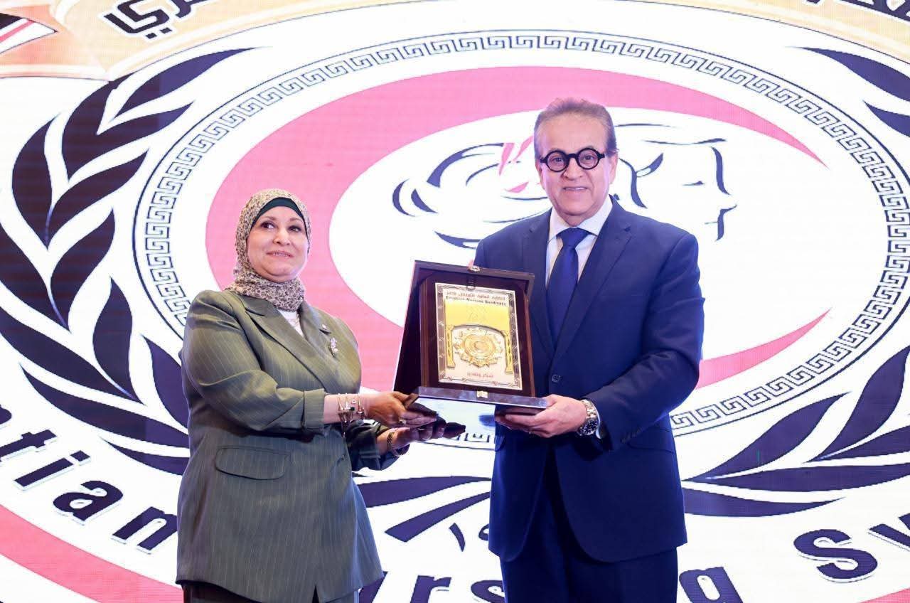 عبدالغفار يشهد احتفالية اليوم العالمي للتمريض