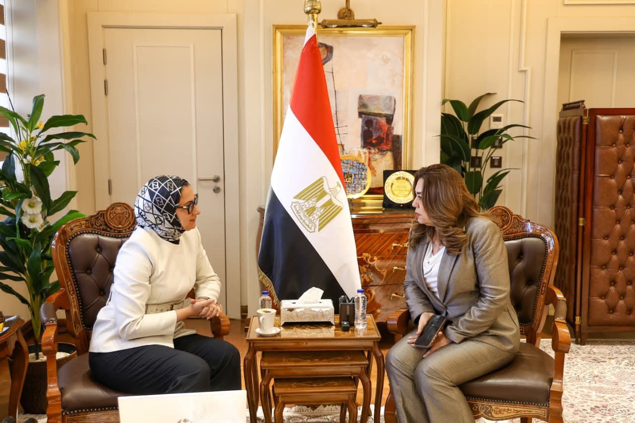 عوض تتابع مع محافظ الوادي الجديد الملفات الخدمية والمشروعات التنموية بالمحافظة