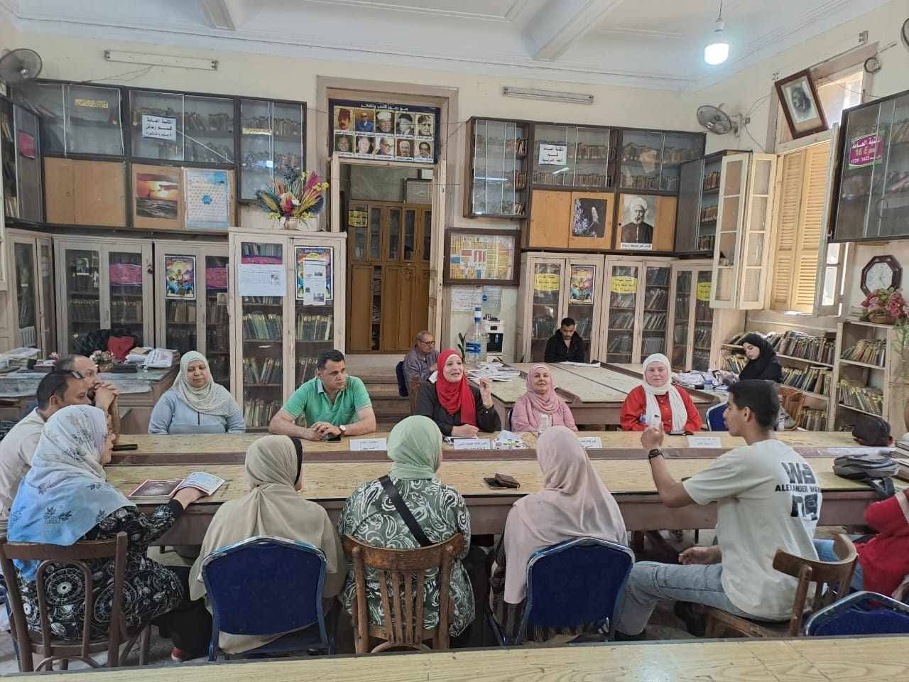 ثقافة الغربية تنظم لقاءات توعوية وورشا فنية لطلاب المدارس