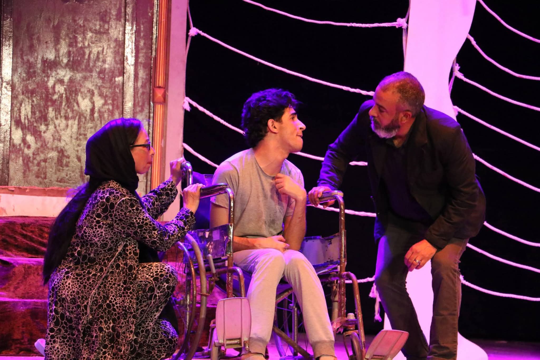 عرض «سالب واحد» لفرقة دسوق ضمن مهرجان نوادي المسرح