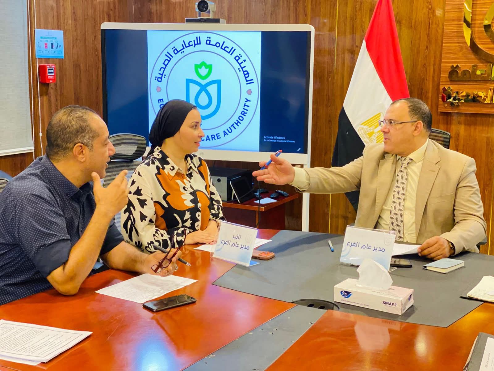 الحفناوى يترأس أعمال لجنة التظلمات لضمان العدالة الإدارية وحسم الملفات وفق الضوابط القانونية ببورسعيد