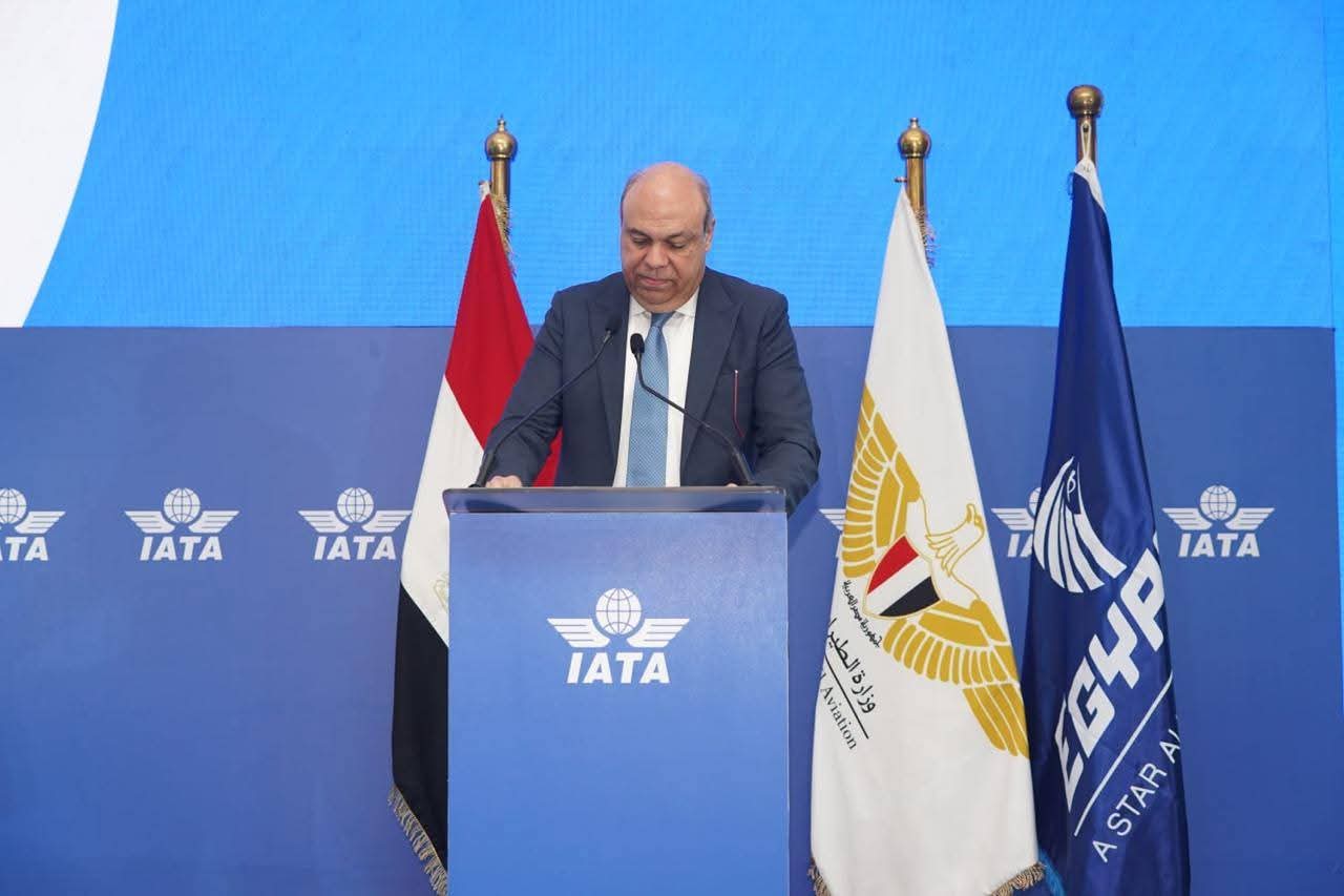 وزير الطيران يفتتح مؤتمر : الإنسان في قلب العمليات.. والذكاء الاصطناعي