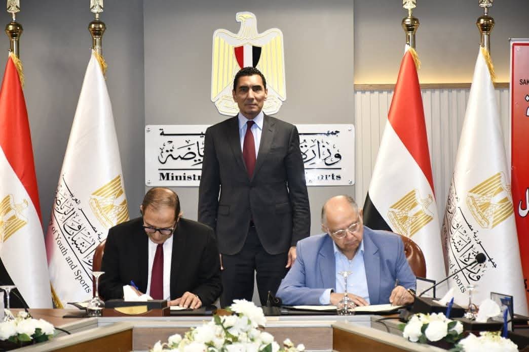 جوهر يشهد توقيع بروتوكول رعاية بين الاتحاد المصري للدراجات وشركة سقارة للسياحة