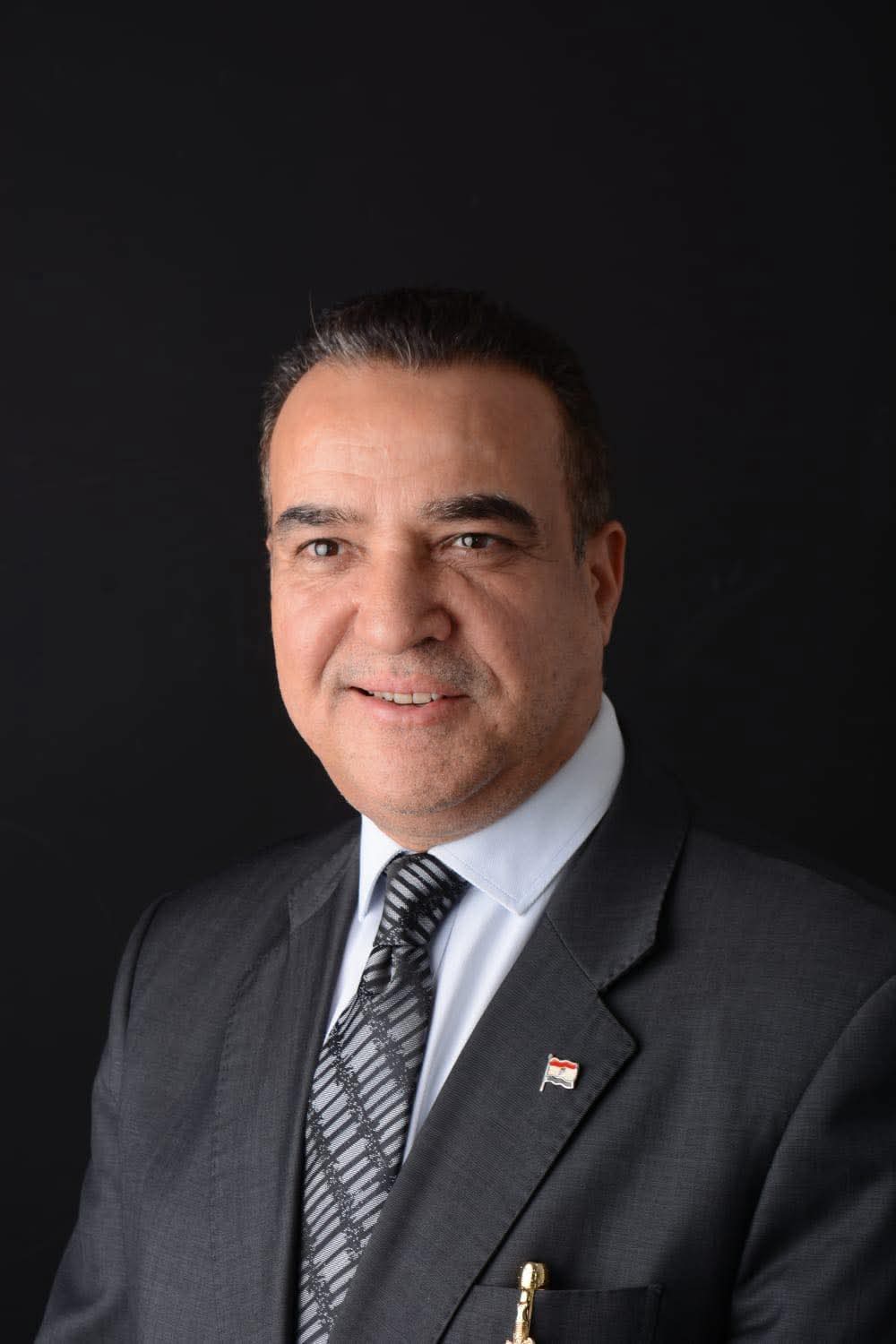 د. محمد سعد يكتب.. حين تهتز الثقة في الطبيب.. هل تحوّل بعض العلاج إلى تجارة؟