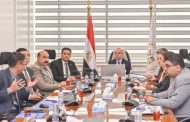 الاستثمار: مصر مؤهلة لتكون مركزًا إقليميًا لصناعة النسيج المتكاملة