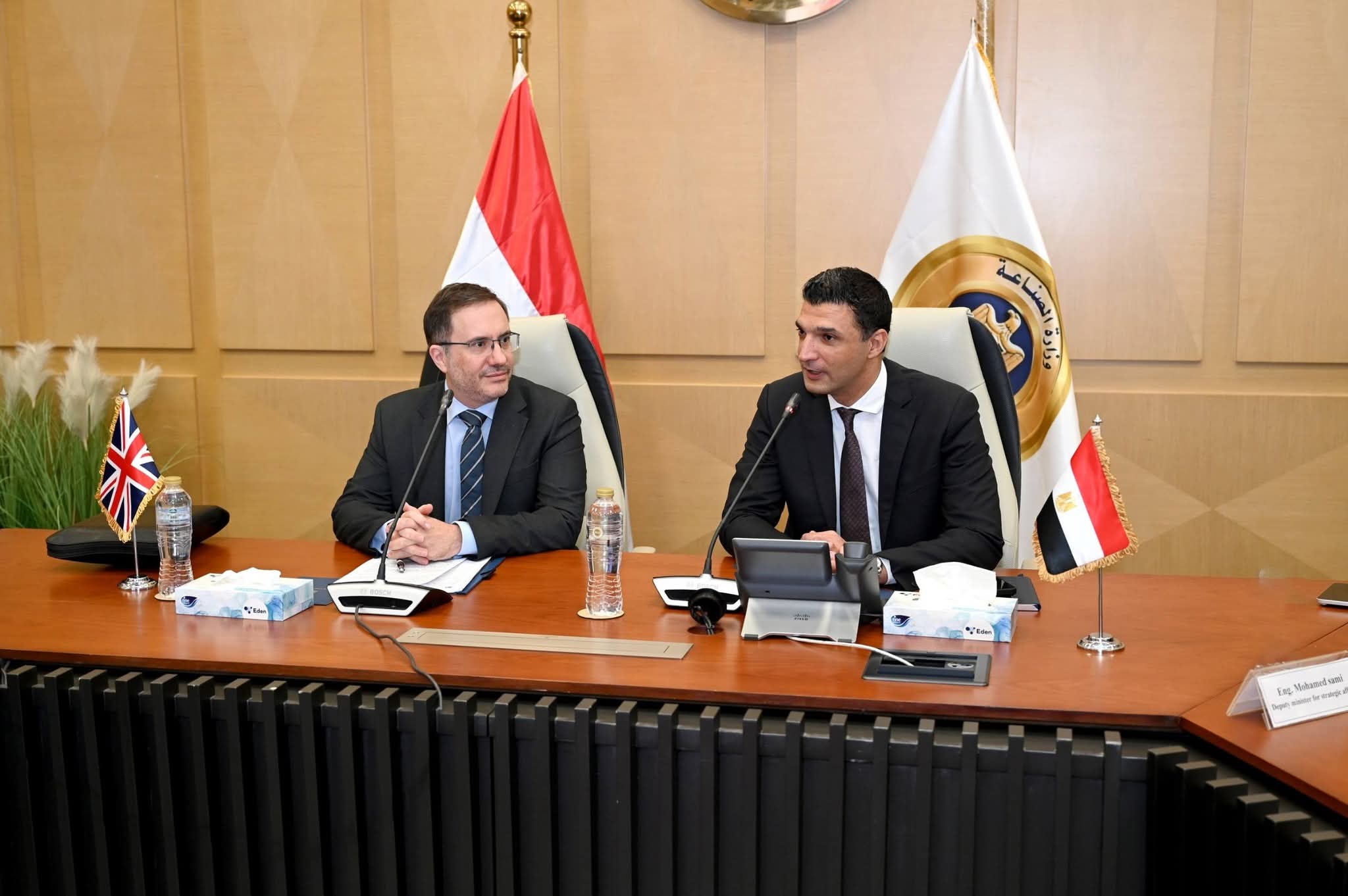 الصناعة تستضيف مائدة مستديرة للشركات البريطانية العاملة في مصر