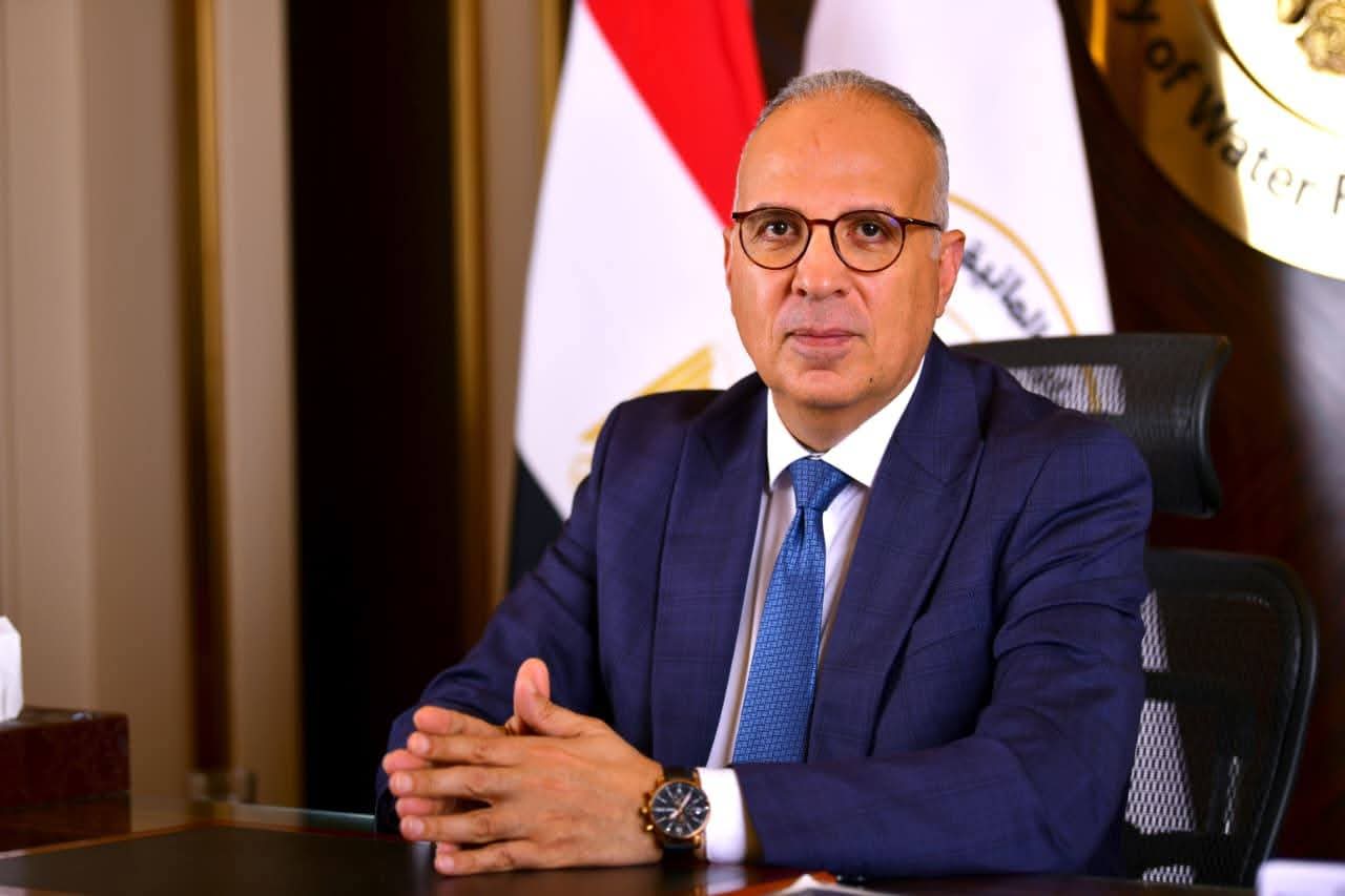 سويلم يتابع حالة محطات رفع المياه وجهود مصلحة الميكانيكا والكهرباء خلال إجازة عيد الأضحى المبارك
