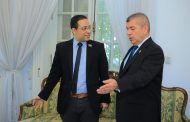 الزيارة الأولى لنائب رئيس حزب الاتحاد كانت لسفير فنزويلا