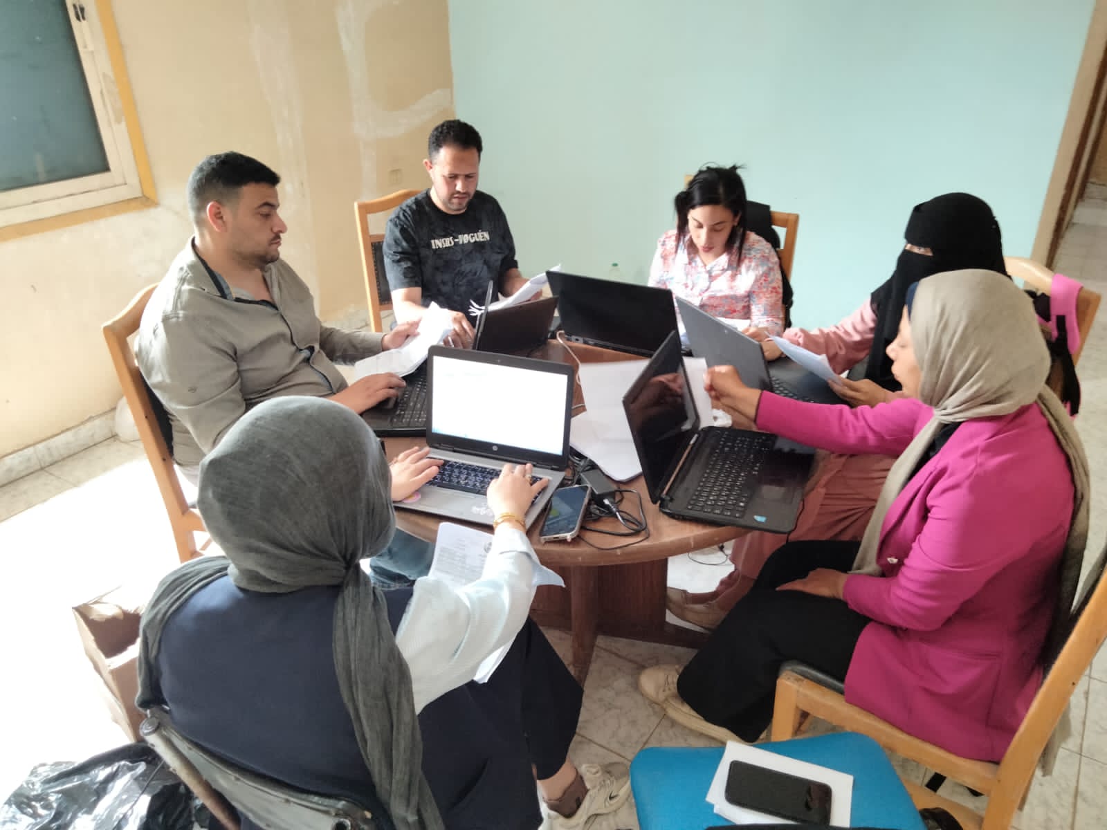 محافظ كفرالشيخ: تقديم 4523 خدمة علاجية مجانية لـ2451 مواطنًا خلال القوافل الطبية