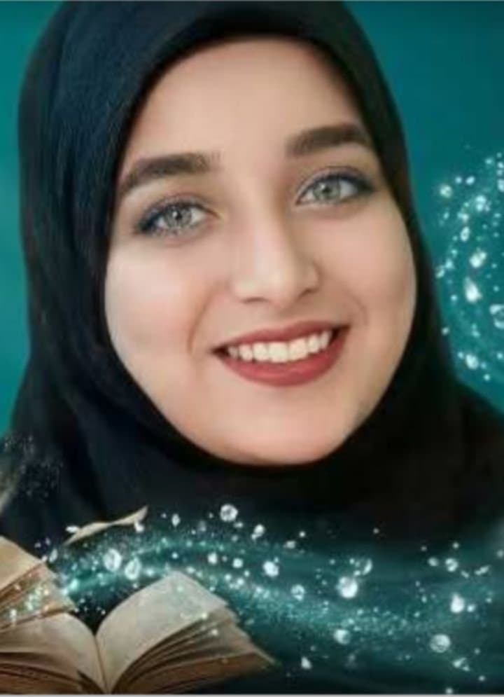 ھدى حجاجي تكتب.. متتالية قصصية : غيمةٌ تُرافق الشمس