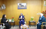 محافظ الوادي الجديد تبحث مع نائب وزيرة التضامن تعزيز برامج التمكين الاقتصادي، والارتقاء بجودة حياة المواطنين