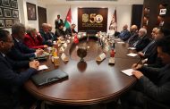 أبوغزاله يستقبل وزير الخارجية التونسي ويبحث تعزيز التعاون بين الجانبين