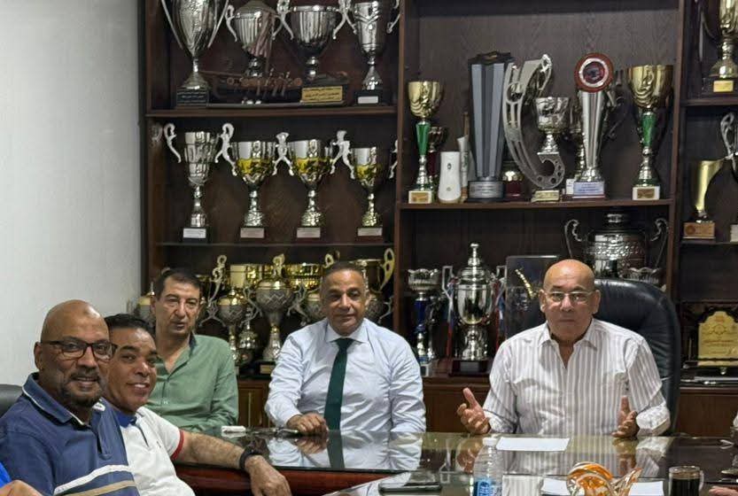 الدهراوى يعقد اجتماعًا استراتيجيًا مع الأجهزة الفنية لمنتخب مصر للكاتا استعداداً للمرحلة المقبلة