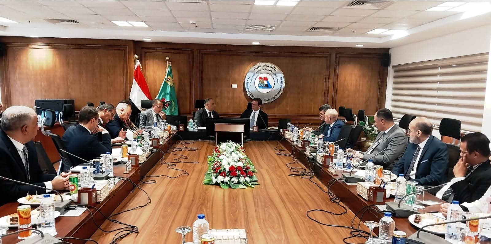 مناطق لوجستية - مارينا دولية لليخوت - مراكز لتصنيع البلازما
