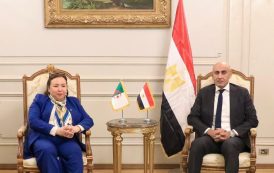عبد اللطيف يلتقي وزيرة التكوين والتعليم المهنيين الجزائرية لبحث آفاق التعاون المشترك