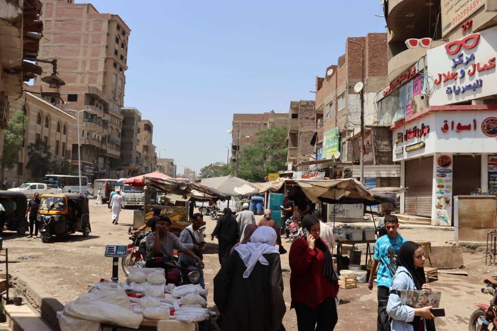 محافظ القليوبية يوجه بإعادة الوجه الحضاري لسوق بهتيم