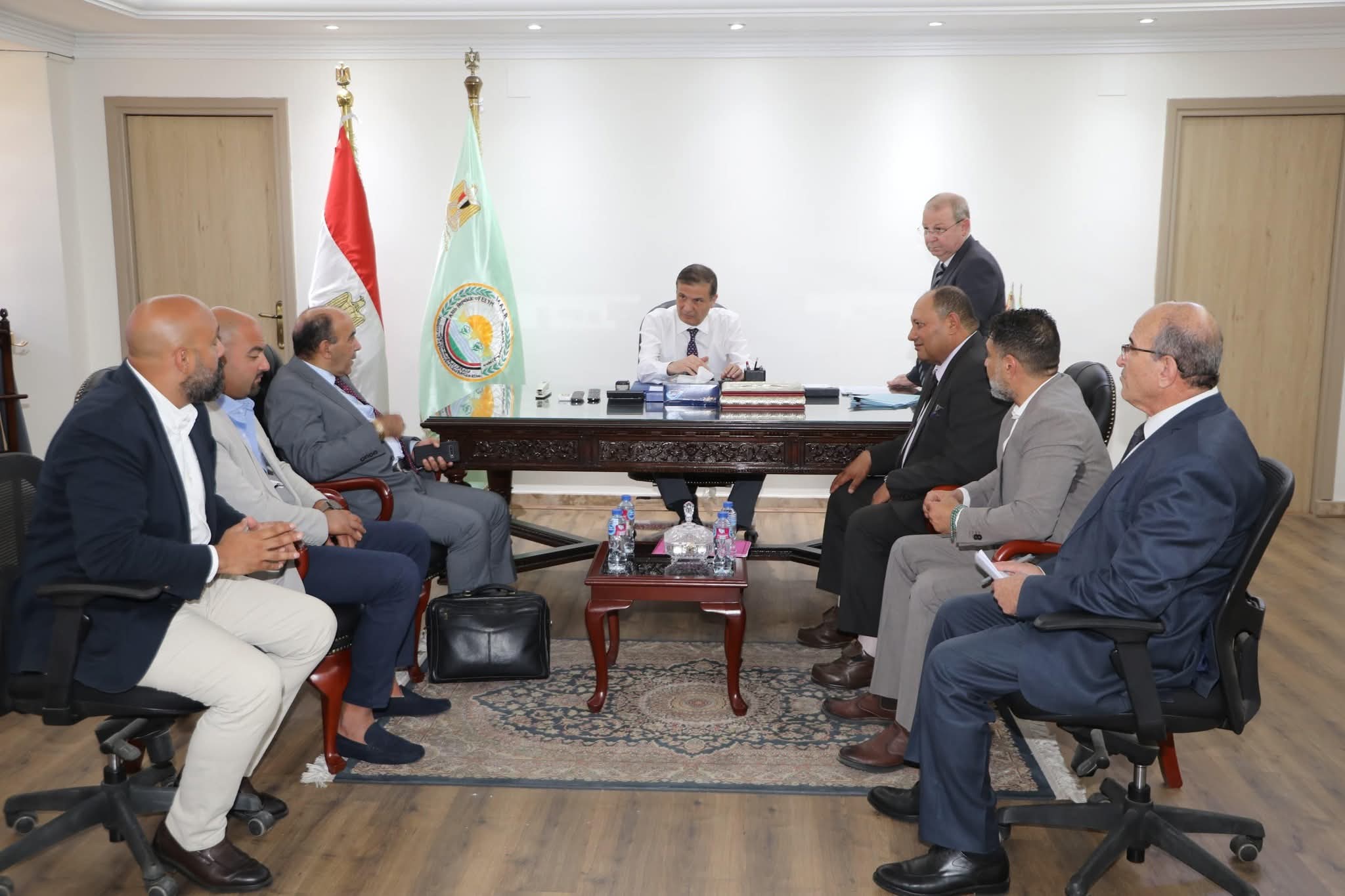 فاروق يبحث مع شعبة 