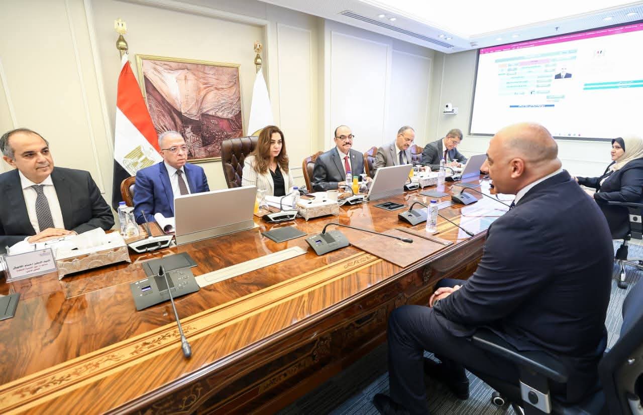 عوض تترأس لجنة الوظائف القيادية لشغل عدد من الوظائف القيادية بالوزارة