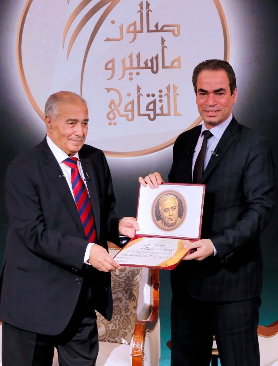 فاروق جويدة علي شاشة الأولي في صالون ماسبيرو الثقافي الجمعة