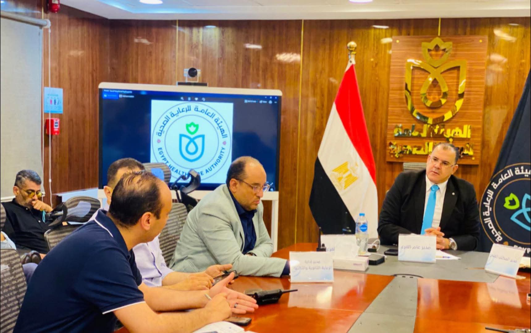 الحفناوي يترأس اجتماع مديري المستشفيات لإحكام المتابعة ورفع كفاءة التشغيل بالمنشآت الصحية